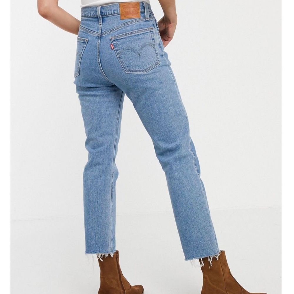 Levi 501 Skinny 28 x 28 Light Wash